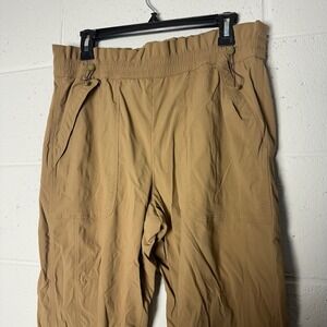 Athleta Trekkie North Pant Women's Size 12 Elastic Waist Snap Hem Travel‎